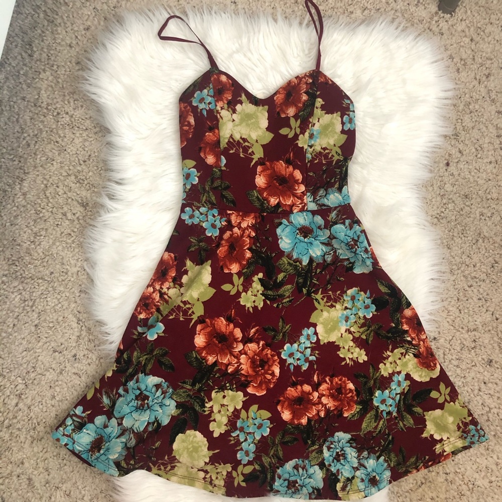FLORAL DRESS (stretchy)